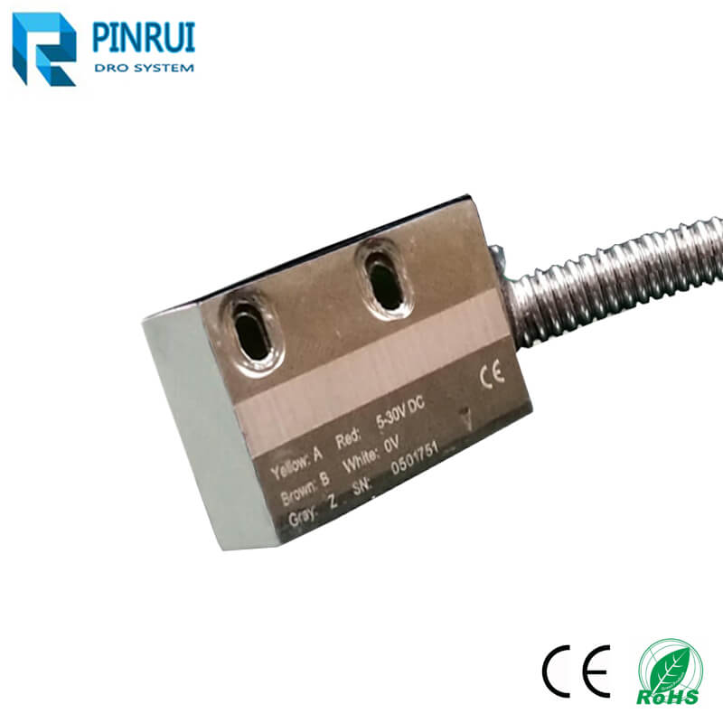 Magnetic linear scale with dro and head reader 